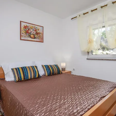 Holiday home Awesome In Osobjava With House Sea View