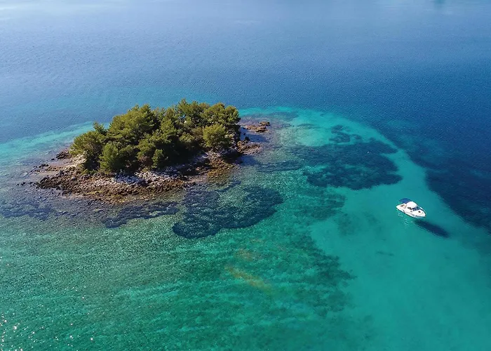 Osobjava With Sea View I *